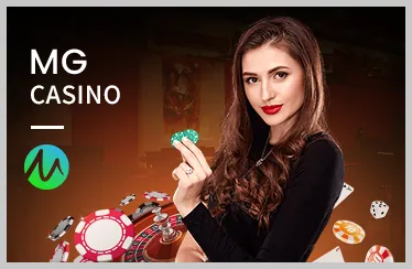 Vận động viên quần vợt đang giao bóng trên sân